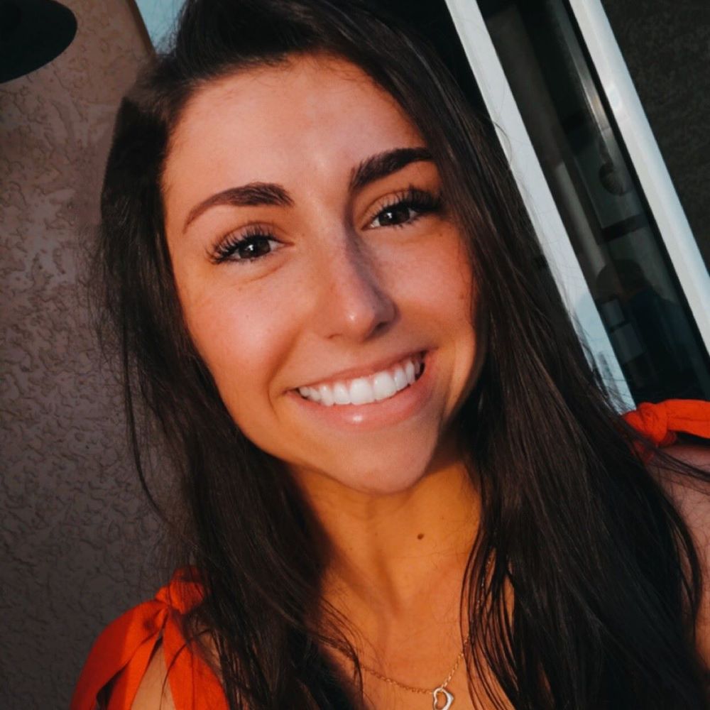 Meet your Posher, Madeline